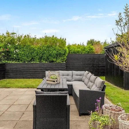 Manina - 230m From The Sea By Interhome Casa de Férias