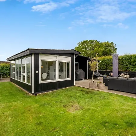 Casa de Férias Manina - 230m From The Sea By Interhome Sæby