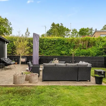 Manina - 230m From The Sea By Interhome Casa de Férias